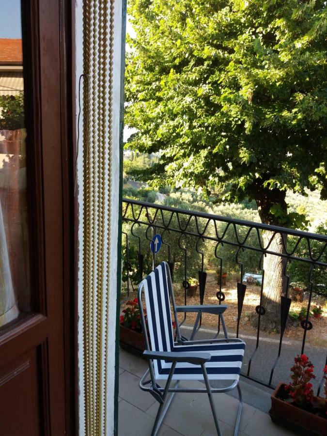 Apartamento Casa Tarrini Chianni Exterior foto