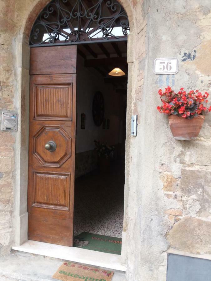 Apartamento Casa Tarrini Chianni Exterior foto